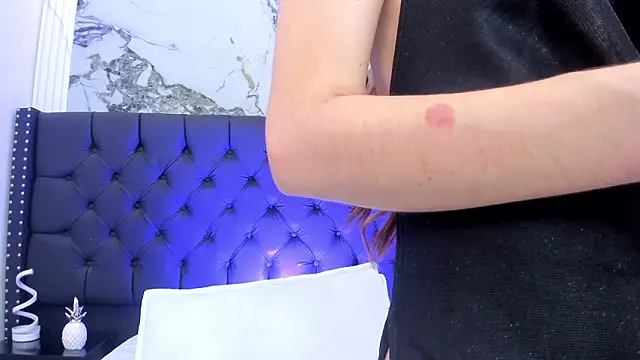 Živý XXX chat CarlySommers