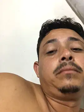 Chat XXX en directo de veronica_and_bryan