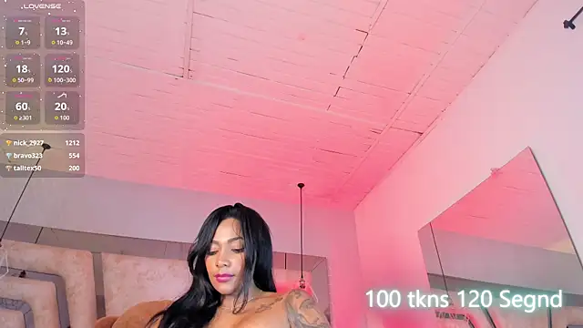 AngelineHeetのライブXXXチャット