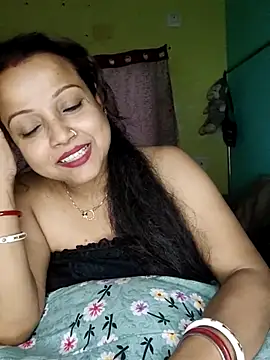 hornypiu697: онлайн-секс-чат