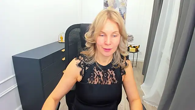 Sinty_Devis: онлайн-секс-чат