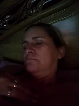 Chat +18 de SeductionSilera ao vivo