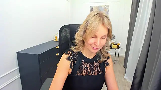 Czat XXX na żywo – Sinty_Devis