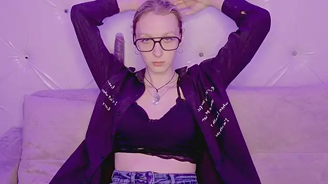 Chat XXX en directo de Akiro_Kim7