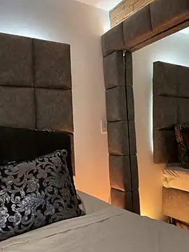 BrigitteVonsn Live XXX chat