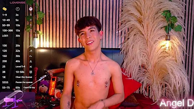 Angeldust19: απευθείας συνομιλία ΧΧΧ