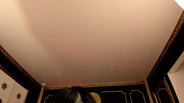 Kat_VonDe live XXX chat