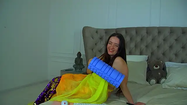 ElinaBellucci Adlı Modelin Canlı XXX Sohbeti