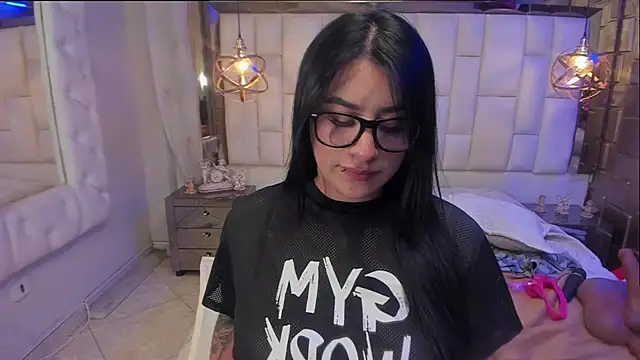 Nara_belen – Naživo XXX chat