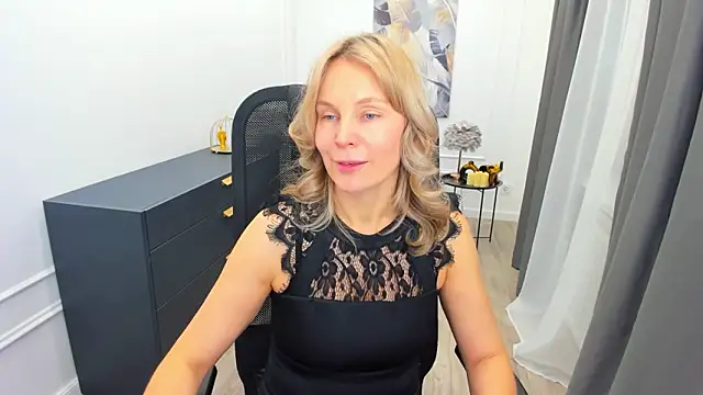 Sinty_Devis Chat XXX in diretta