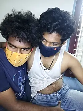 Tinku_1324のライブXXXチャット