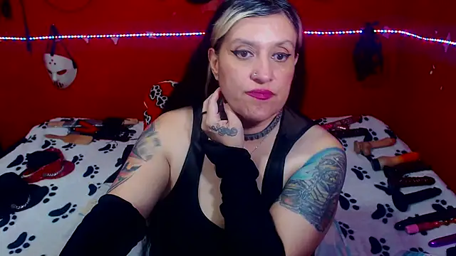 MATURE_Randy Live XXX-chat