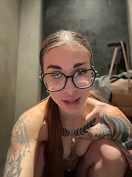 Charming_Ritta Chat XXX in diretta