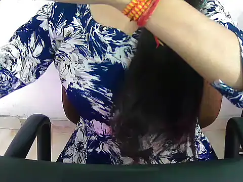 Hotsurbhi: απευθείας συνομιλία ΧΧΧ