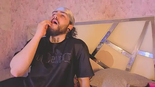 Benny_and_Mark 即時 XXX 聊天