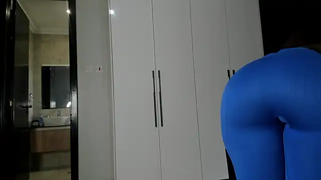 แชท XXX สดของ naughty_bigass