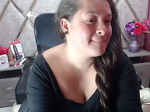 Sarah_Boobs_ 现场XXX聊天