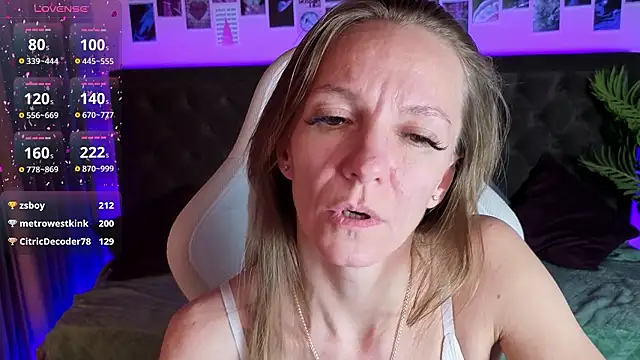 XXX chat uživo modela Jesica_mooon