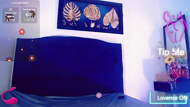 Karlaa_Hernandez_'s Live XXX Chat