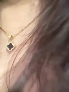 Sullys_ – Naživo XXX chat