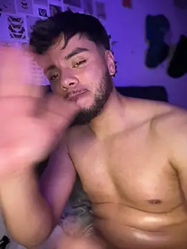 kryzthian_Olrox élő XXX-chatje