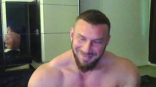 muscularkevin 网络视讯表演