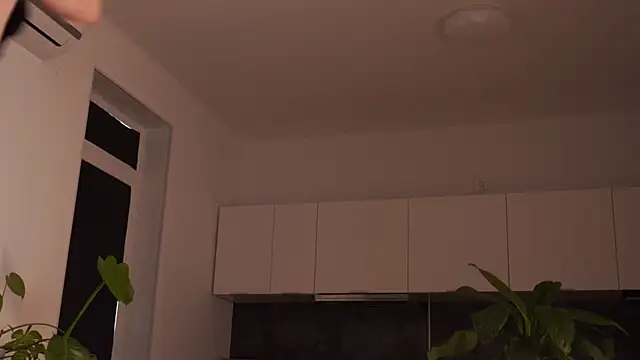 EsmaCrumbley Show in webcam