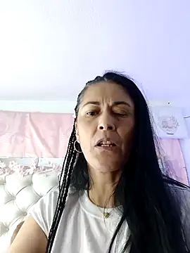 Chat XXX en directo de Dana_2114