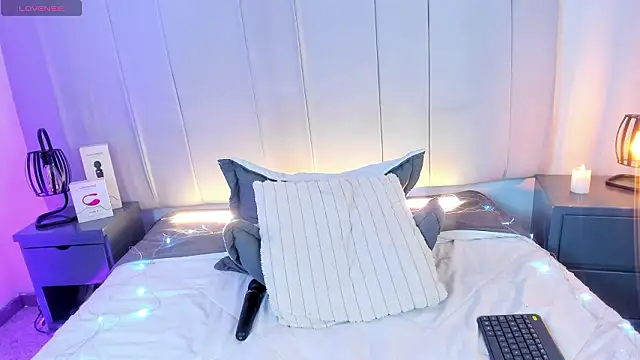 Tracy_lambo's Live XXX Chat