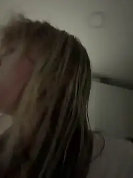 Cutiepiespanks' Live XXX Chat