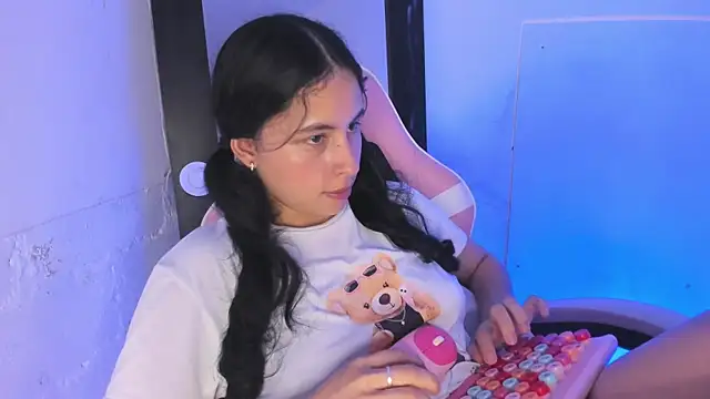 victoriia_hall 现场XXX聊天