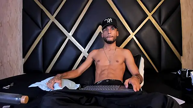 Thiagoferreti Live XXX Chat