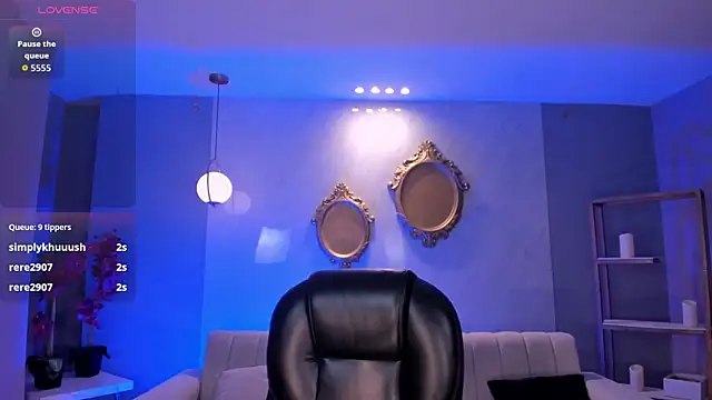 CandaseRussell's Live XXX Chat