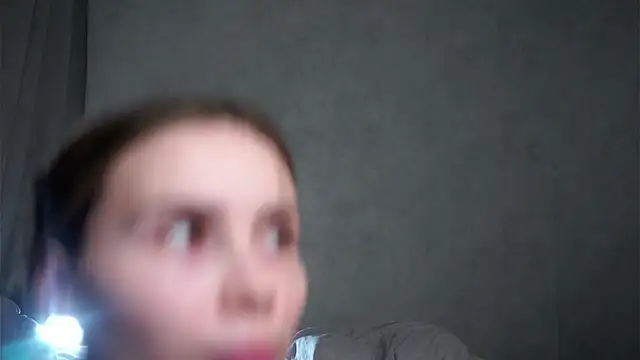 MonetLeitman লাইভ XXX চ্যাট