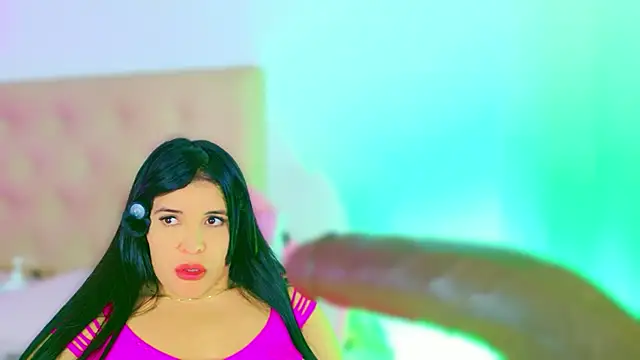 CharlootteEvans Chat XXX live