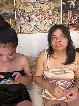 عرض كام Poli_amor2025