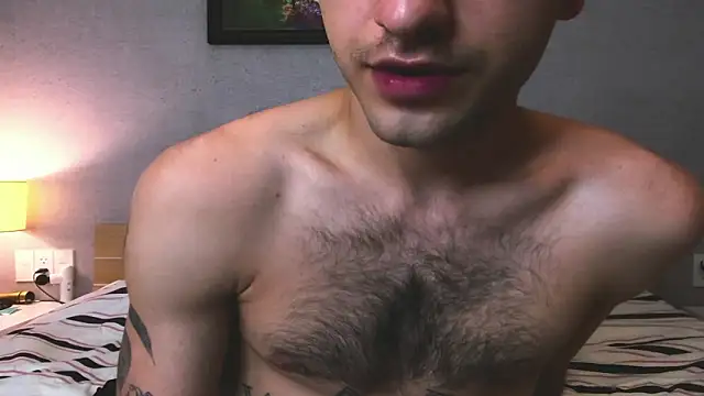 DarkRogue19 live XXX chat