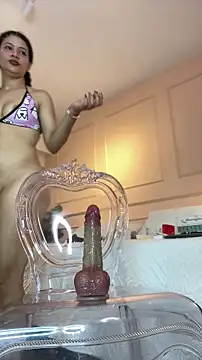 XXX chat uživo modela SHARONN____