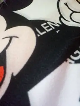 LadyTouch live XXX chat