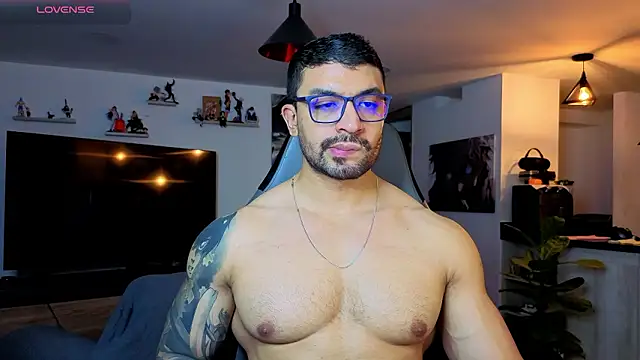 Michael_Diamond Chat XXX live