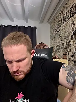 Živý XXX chat kylie_blck