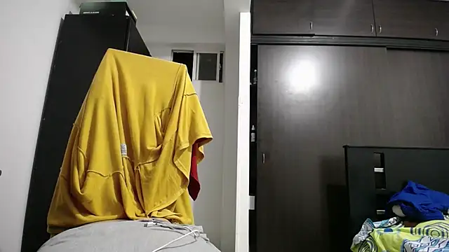 axel_rios_'s Webcam Show