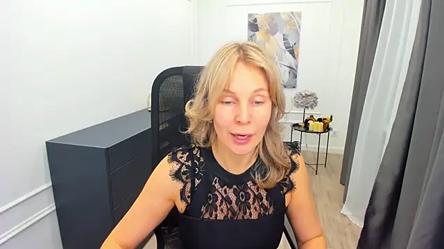 دردشة Sinty_Devis الجنسية المباشرة