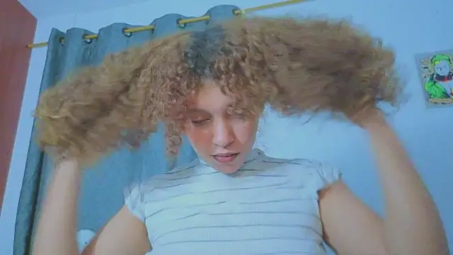 Ada_gales_'s Live XXX Chat