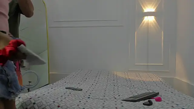 Czat XXX na żywo – charlotte_dante212