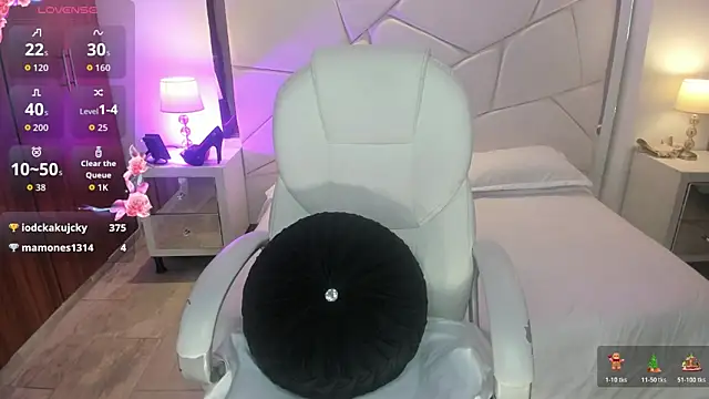 Czat XXX na żywo – Natasha_Kiim_