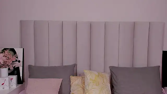 MiaKarlos Chat XXX in diretta