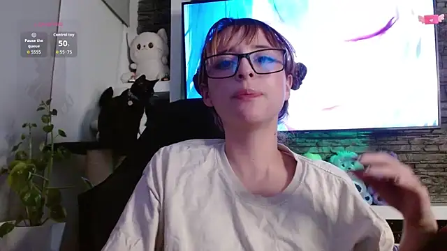 CelesteAyase élő XXX-chatje