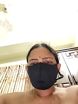 Payel-SenのライブXXXチャット