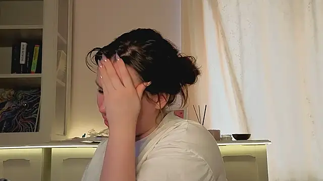 Alisia_Mars 即時 XXX 聊天